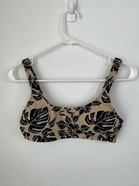 Xhilaration Beige and Black Tropical Print Bikini Top size medium